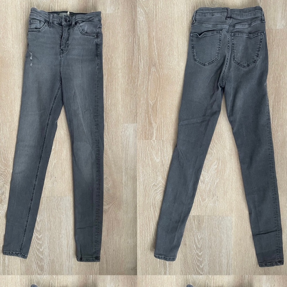 TopShop Gray Faded Black Jamie Skinny Stretch Jeans 26 Tall Grey